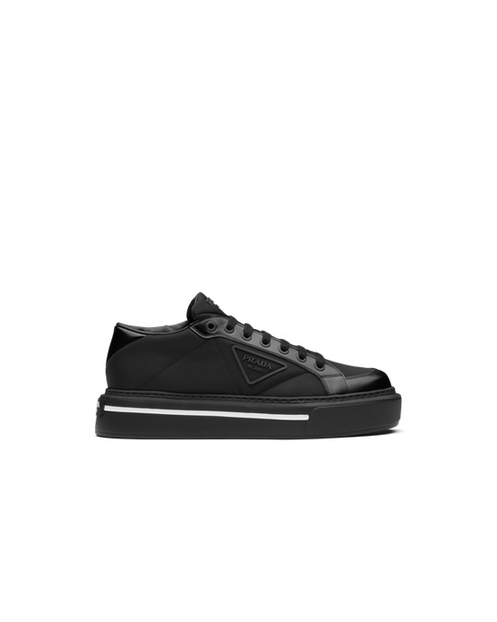 Prada Prada Macro Re-nylon And Brushed Bőr Sneakers Fekete | NVAKXL452